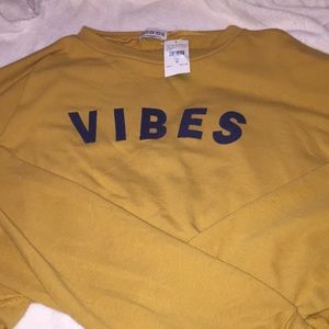 VIBES cropped Crewneck Mustard , SIZE SMALL